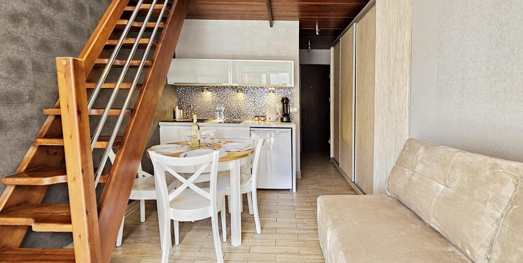 Holiday Home Slavia New 11 Z Antresola I Balkonem Przy Plazy Мендзиздрое Екстериор снимка