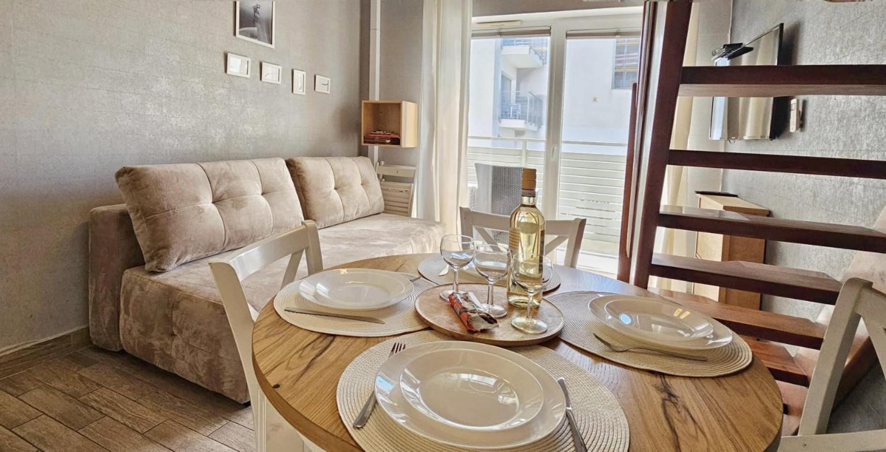 Holiday Home Slavia New 11 Z Antresola I Balkonem Przy Plazy Мендзиздрое Екстериор снимка
